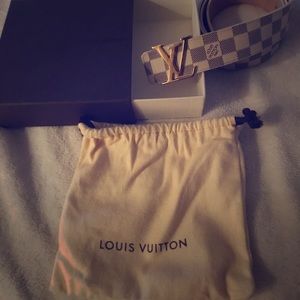 Damier Azur LV Original belt. Good condition.